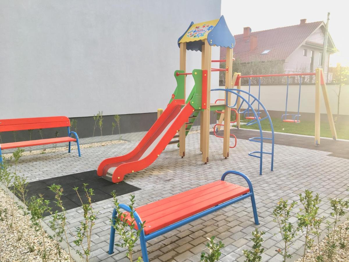 Квартира Подобово Uzhhorod Exterior photo
